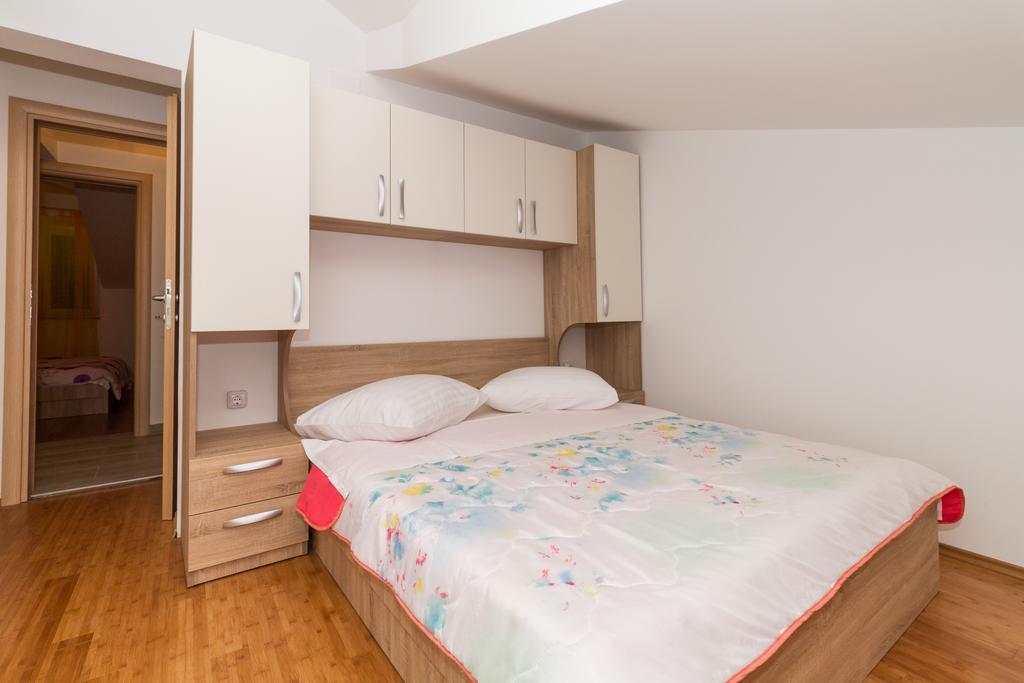 Apartments Villa-Ines Center 보디체 외부 사진